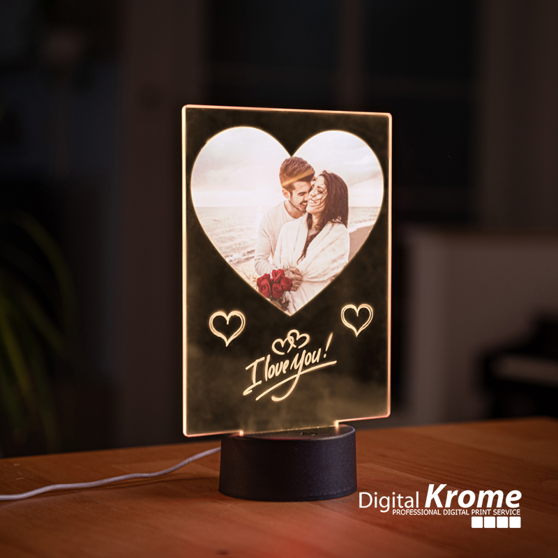 Lampada led personalizzata con foto e codice spotify multicolore