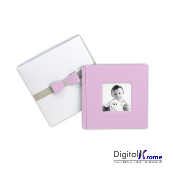 Fotolibro Professionale con Copertina Personalizzata, Modello “Born” 20×20 cm – Scatola Inclusa Digital Krome