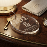 Portachiavi Trasparenti in Plexiglass Personalizzati | Albergo, Hotel, B&B | Varie Dimensioni - immagine 2